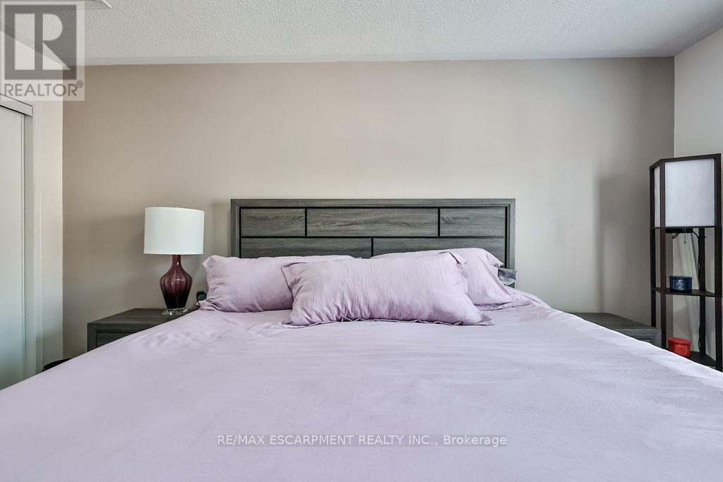 14 - 2480 Post Road, Oakville, Ontario  L6H 0K1 - Photo 31 - W13111012