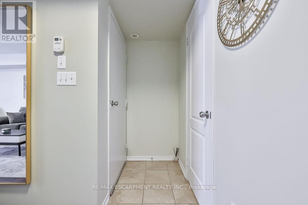 14 - 2480 Post Road, Oakville, Ontario  L6H 0K1 - Photo 7 - W13111012