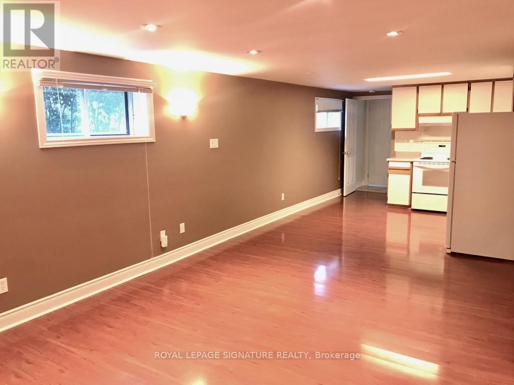 Lower - 2667 Sherhill Drive, Mississauga, Ontario  L5J 3Z2 - Photo 5 - W13111046