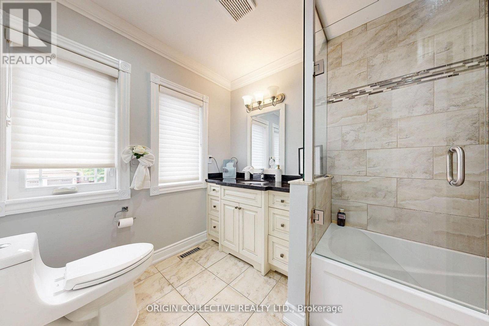 5122 Timber Mill Court, Mississauga, Ontario  L5V 2B8 - Photo 26 - W13111084