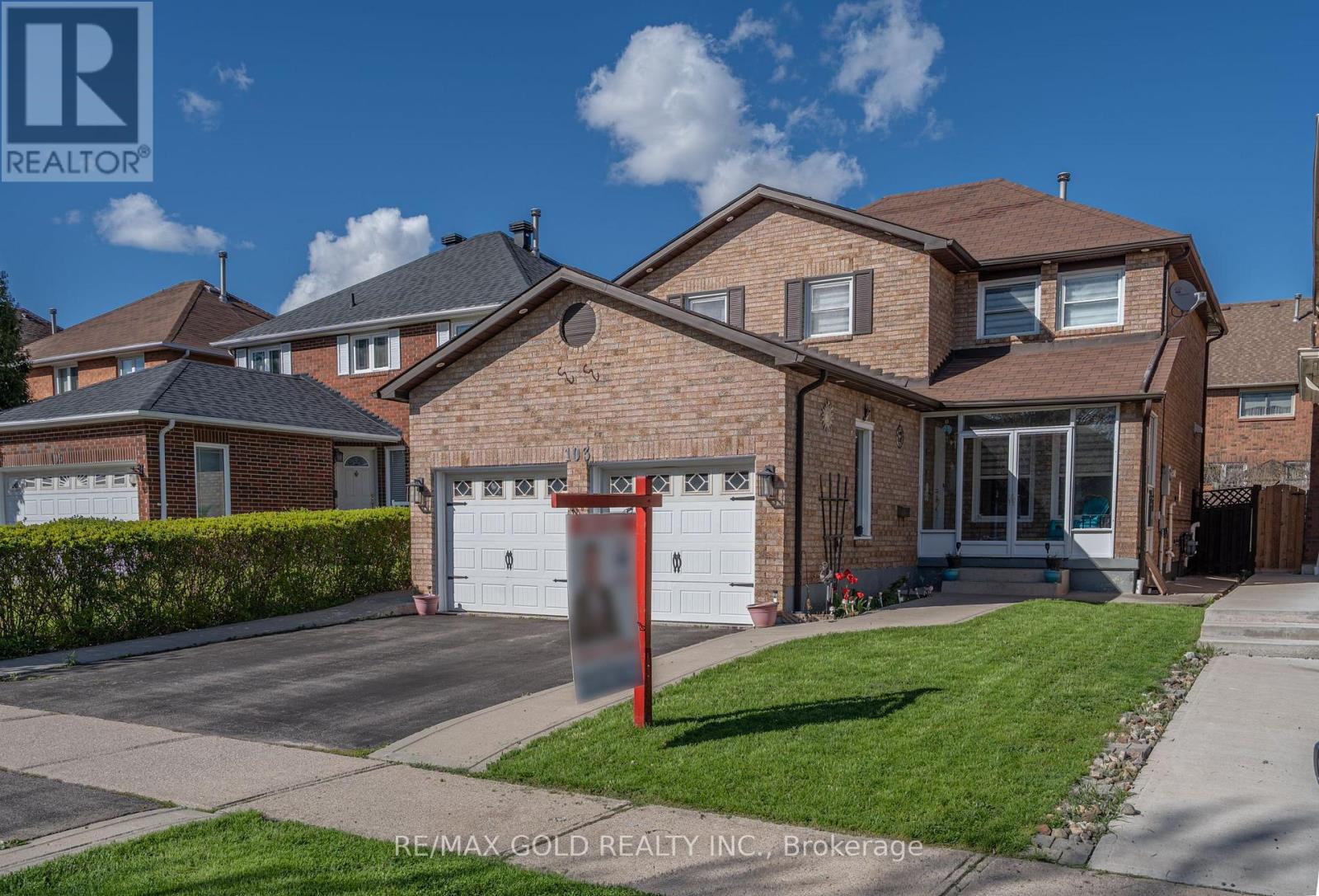 103 LORD SIMCOE DRIVE, Brampton, Ontario
