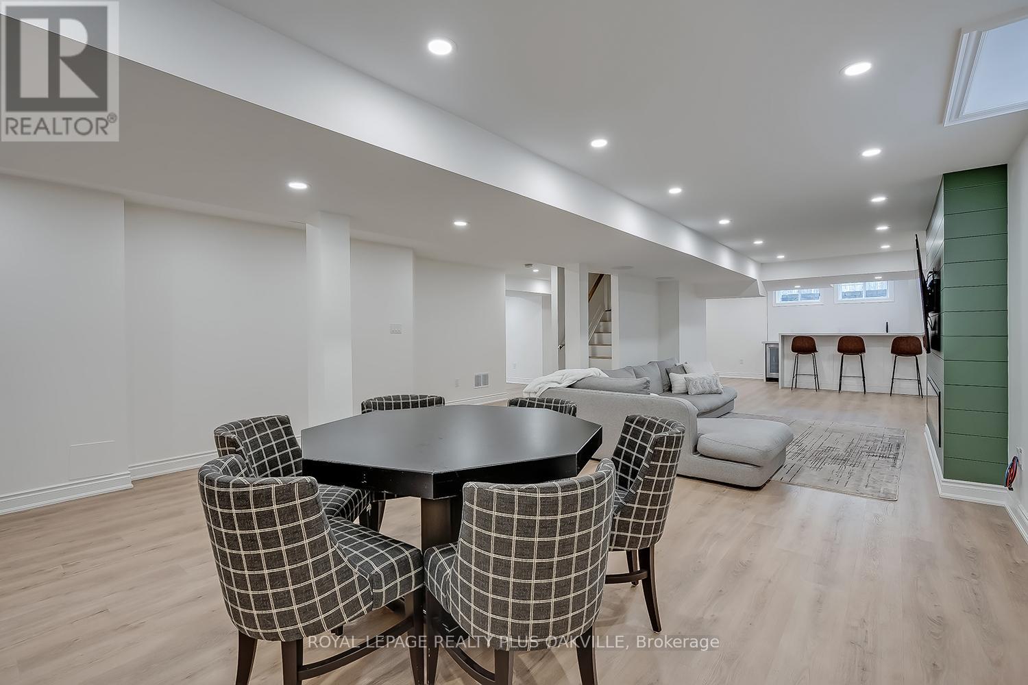 3339 Skipton Lane, Oakville, Ontario  L6M 0K3 - Photo 37 - W13111170