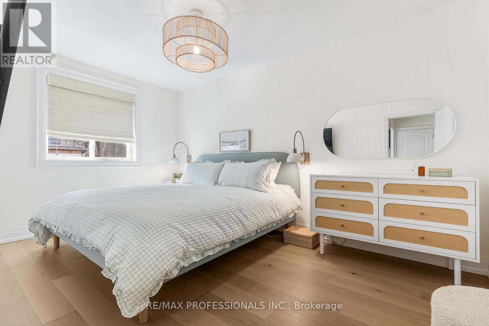 5 Birgitta Crescent, Toronto, Ontario  M9C 3W1 - Photo 21 - W13111230
