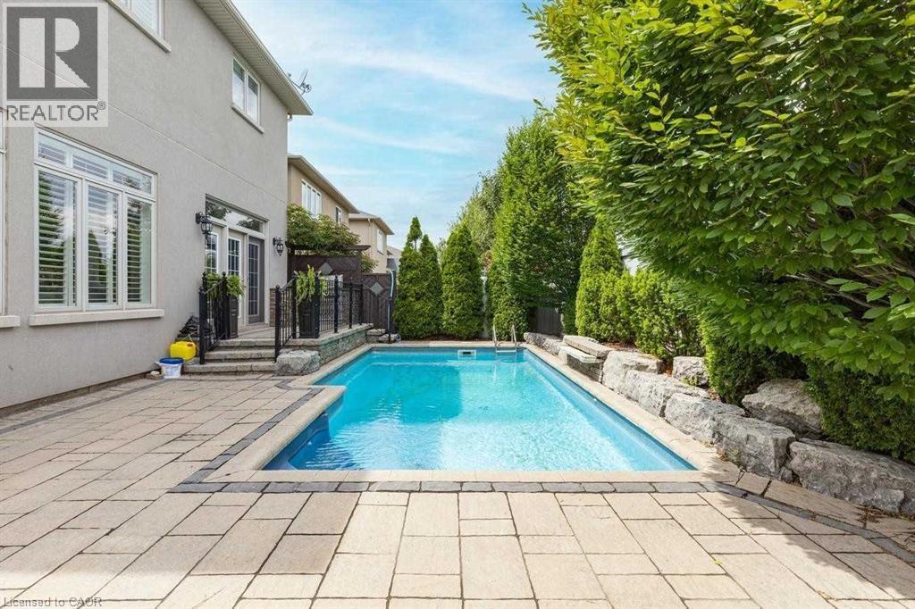 2500 Millstone Drive, Oakville, Ontario  L6M 0H5 - Photo 2 - 40828202