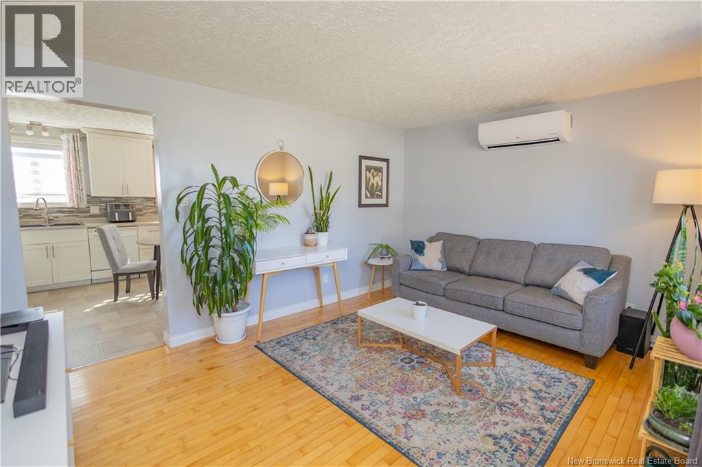 154 Barton Crescent, Nashwaaksis, New Brunswick  E3A 5A6 - Photo 3 - NB139166