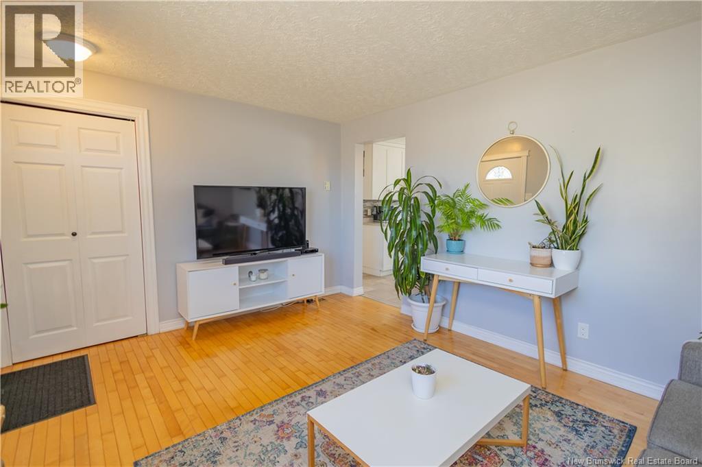 154 Barton Crescent, Nashwaaksis, New Brunswick  E3A 5A6 - Photo 5 - NB139166