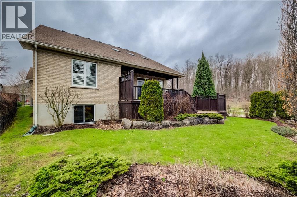 560 Springwater Drive, Waterloo, Ontario  N2V 2K6 - Photo 42 - 40821009