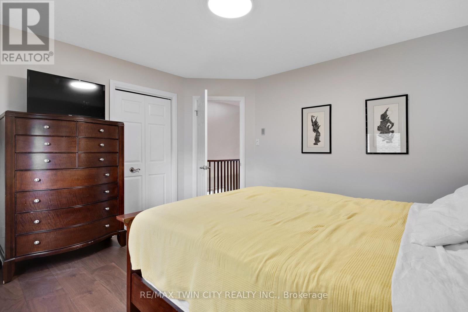 514 Birchleaf Walk, Waterloo, Ontario  N2T 2W5 - Photo 34 - X13110990
