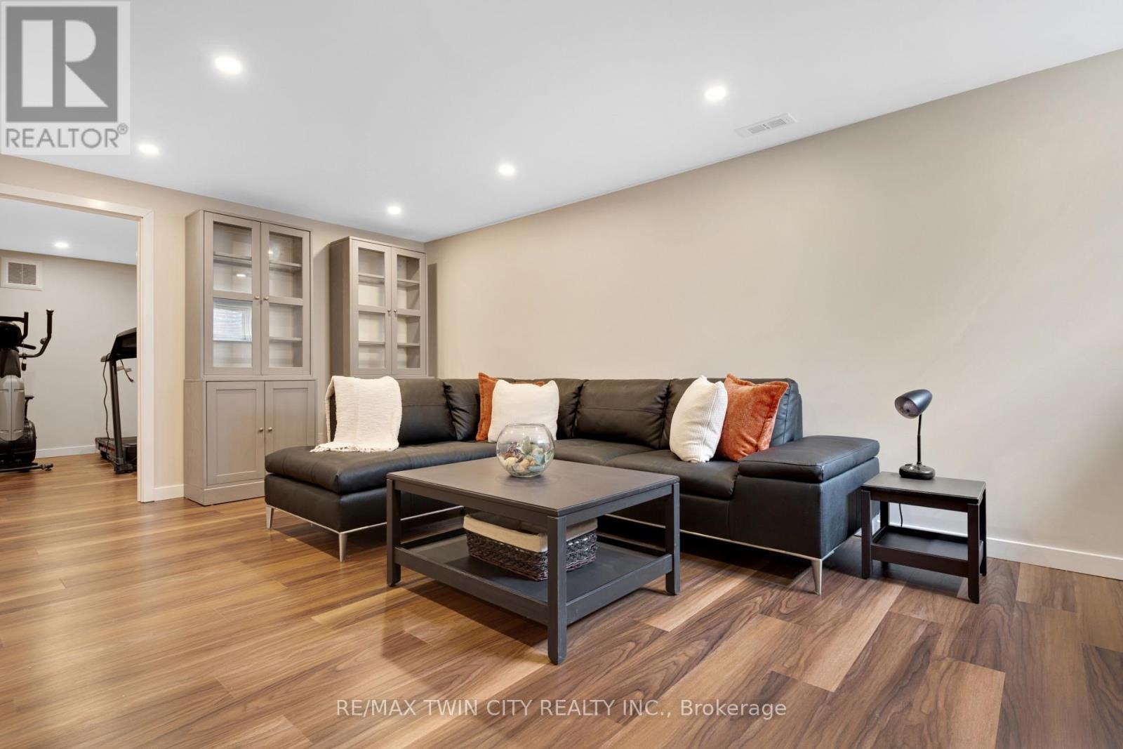 514 Birchleaf Walk, Waterloo, Ontario  N2T 2W5 - Photo 40 - X13110990