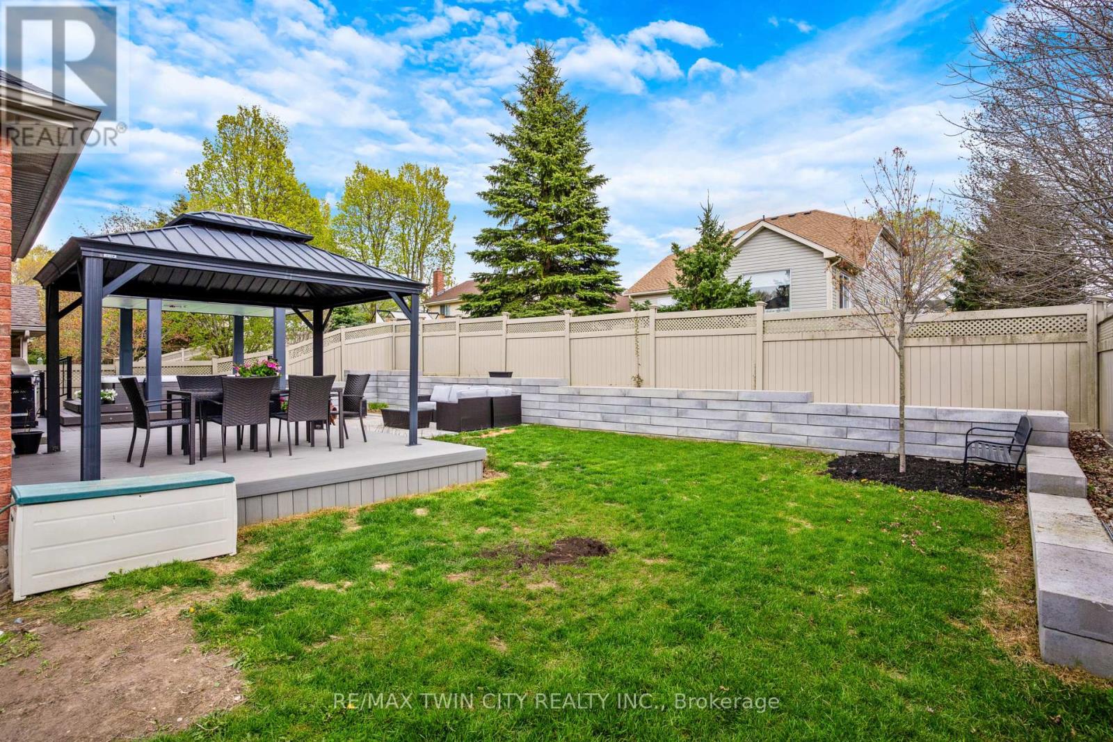 514 Birchleaf Walk, Waterloo, Ontario  N2T 2W5 - Photo 44 - X13110990