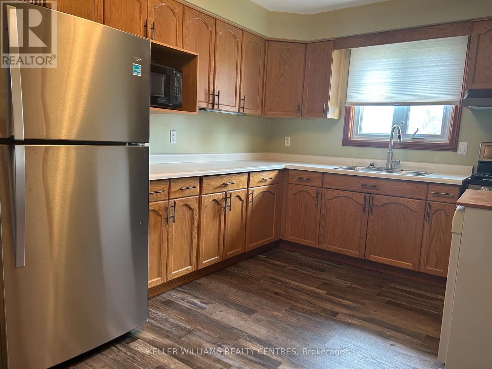 306 Mckellar Street, Strathroy-Caradoc, Ontario  N7G 2Y5 - Photo 11 - X13111122