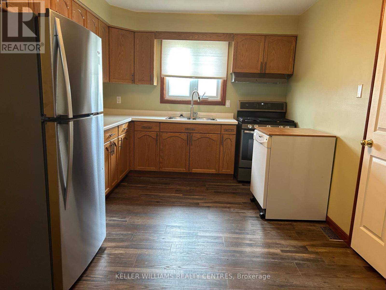 306 Mckellar Street, Strathroy-Caradoc, Ontario  N7G 2Y5 - Photo 12 - X13111122