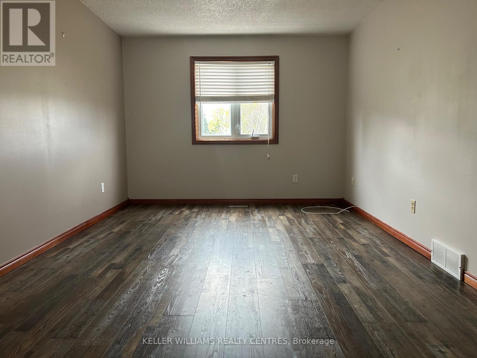 306 Mckellar Street, Strathroy-Caradoc, Ontario  N7G 2Y5 - Photo 15 - X13111122