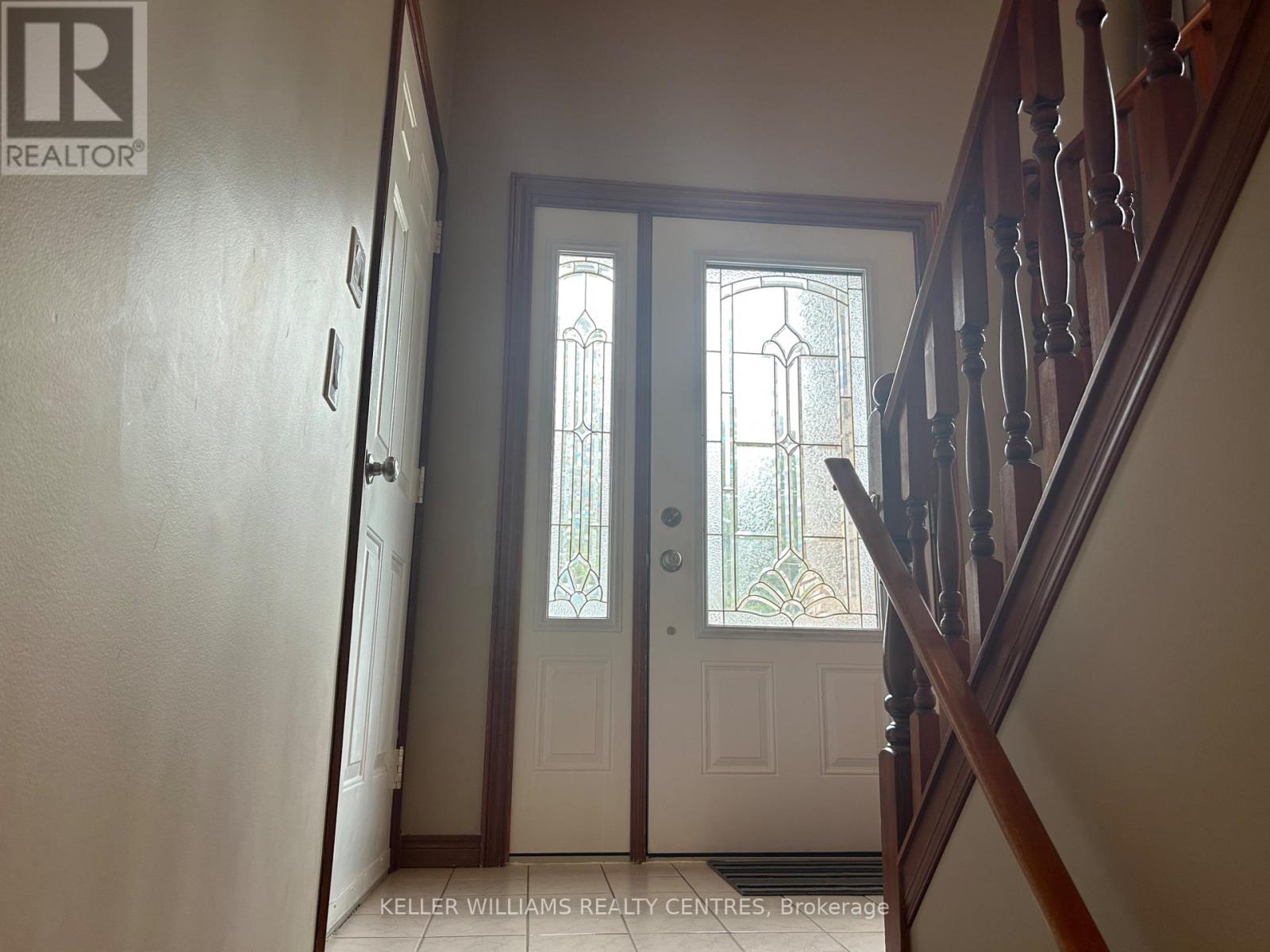 306 Mckellar Street, Strathroy-Caradoc, Ontario  N7G 2Y5 - Photo 3 - X13111122