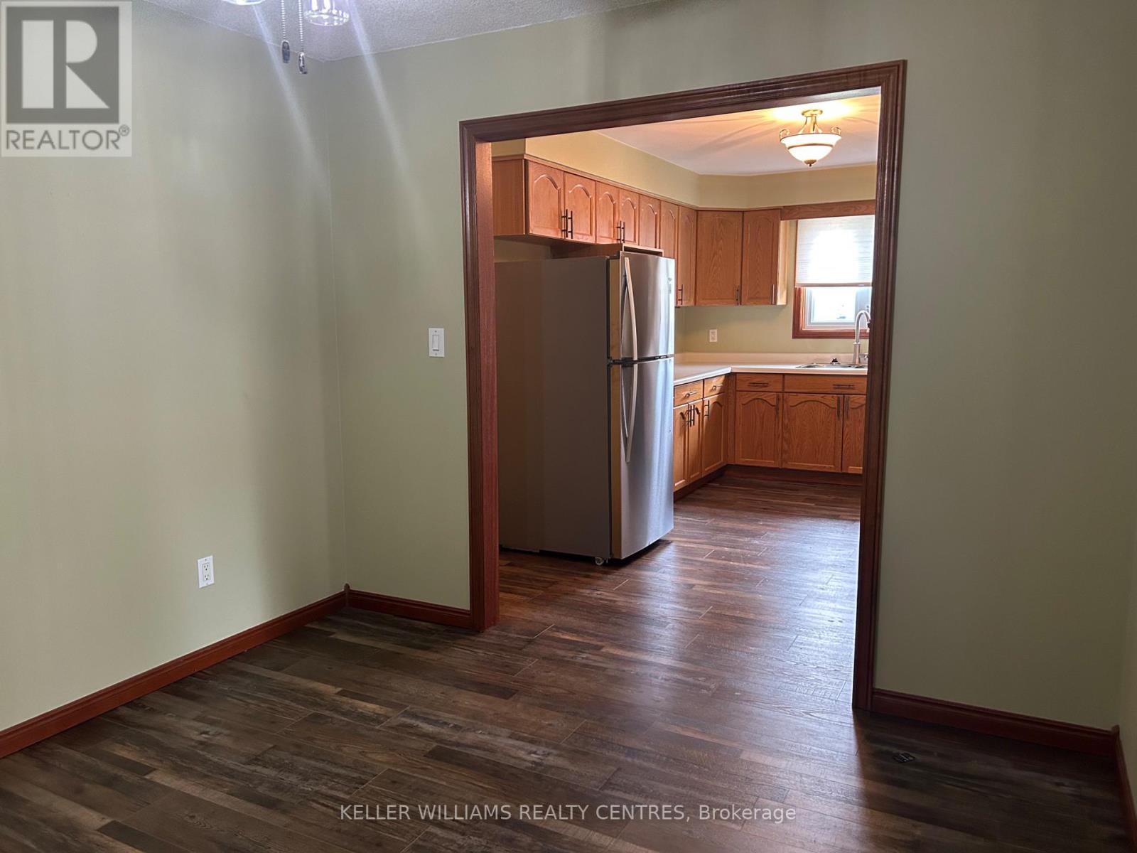 306 Mckellar Street, Strathroy-Caradoc, Ontario  N7G 2Y5 - Photo 9 - X13111122