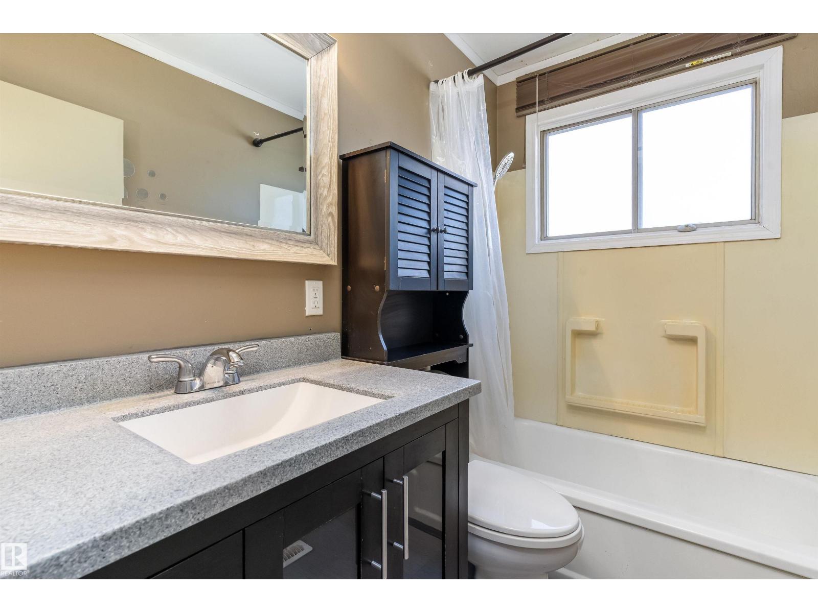 13208 128 Av Nw, Edmonton, Alberta  T5L 3H2 - Photo 13 - E4486395