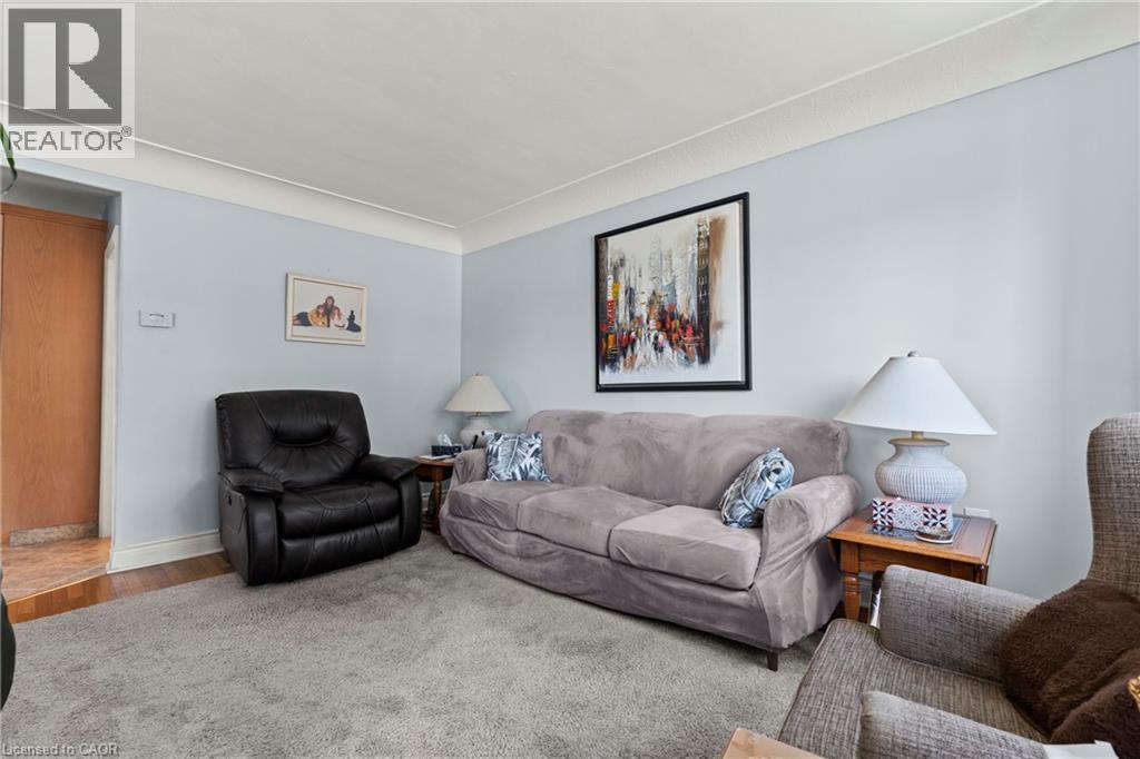 22 Dundonald Avenue, Hamilton, Ontario  L8K 4Z9 - Photo 7 - 40828041