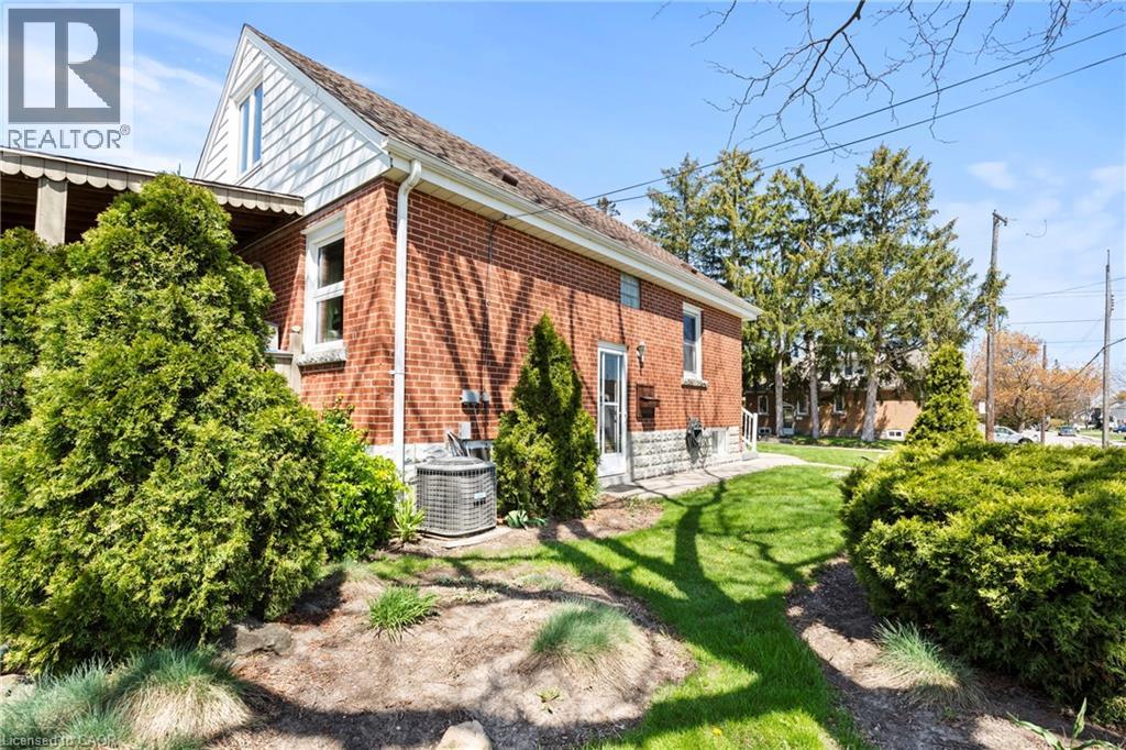 22 Dundonald Avenue, Hamilton, Ontario  L8K 4Z9 - Photo 37 - 40828041