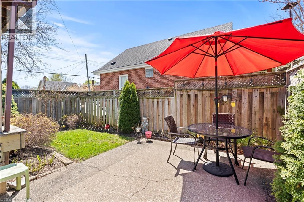 22 Dundonald Avenue, Hamilton, Ontario  L8K 4Z9 - Photo 41 - 40828041