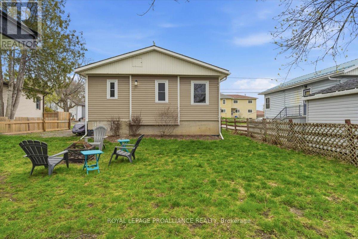 63 Princess Street, Quinte West, Ontario  K8V 1T3 - Photo 46 - X13111286