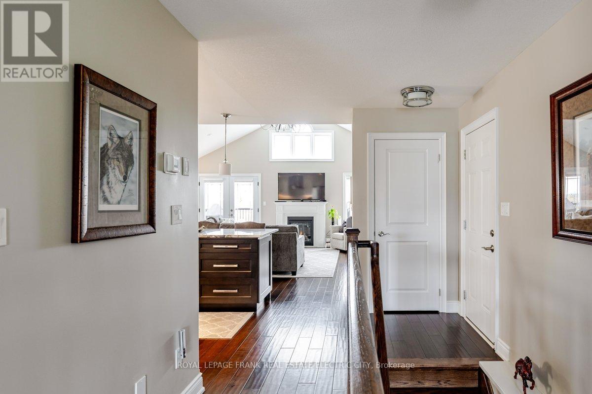 519 Grange Way, Peterborough, Ontario  K9H 0G4 - Photo 10 - X13111392