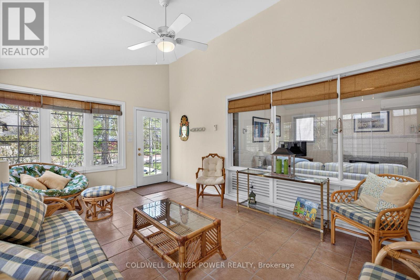 10355 Alison Avenue, Lambton Shores, Ontario  N0M 1T0 - Photo 10 - X13111352