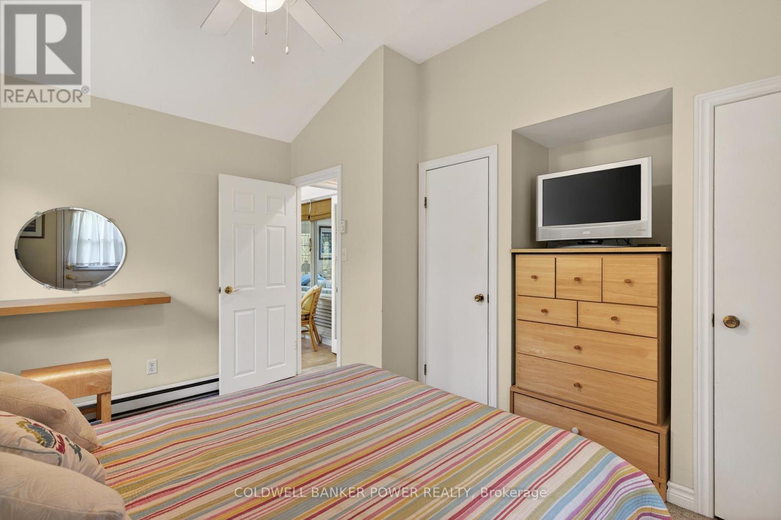 10355 Alison Avenue, Lambton Shores, Ontario  N0M 1T0 - Photo 23 - X13111352