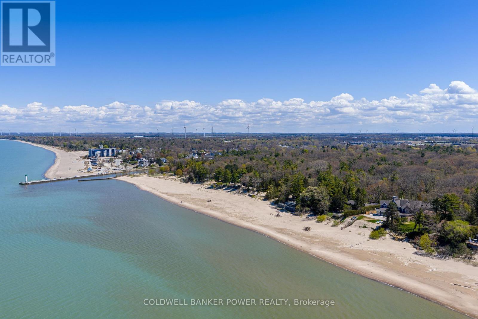 10355 Alison Avenue, Lambton Shores, Ontario  N0M 1T0 - Photo 3 - X13111352