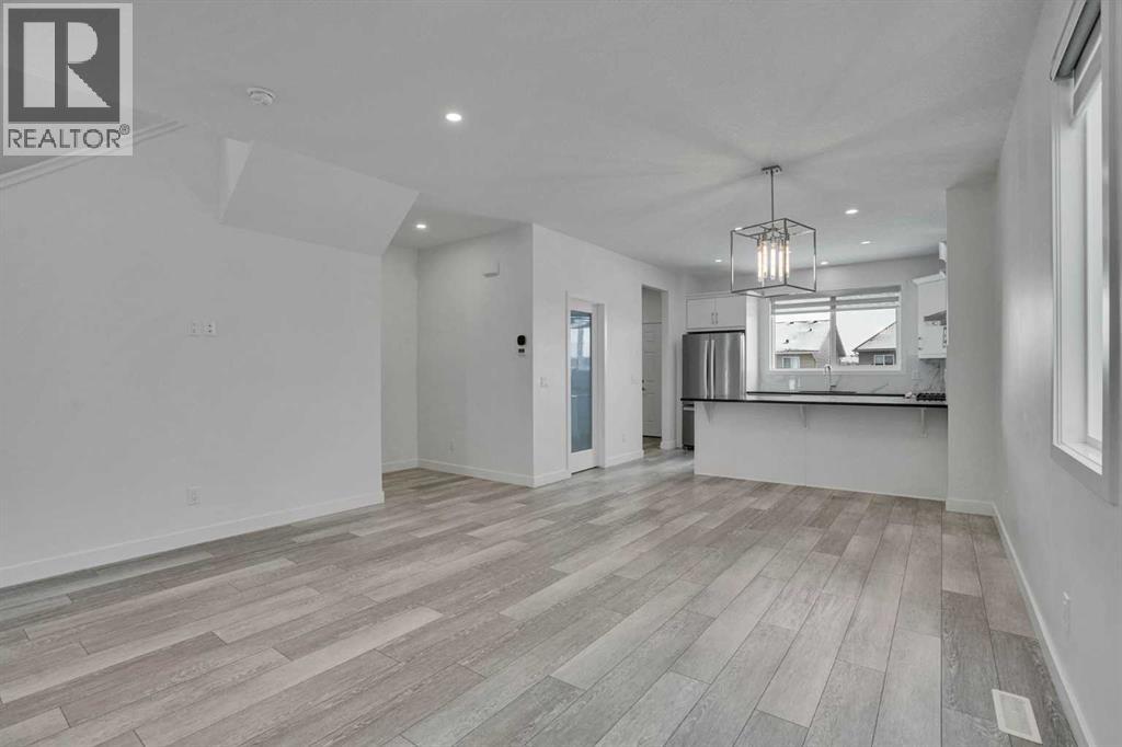 26 Amblehurst Path Nw, Calgary, Alberta  T3P 1W8 - Photo 12 - A2297433