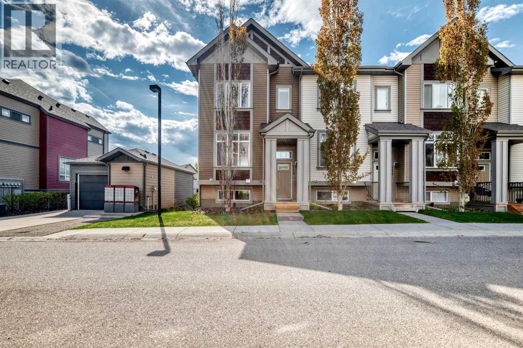 113 Copperpond Row Se, Calgary, Alberta  T2Z 1H3 - Photo 4 - A2302891