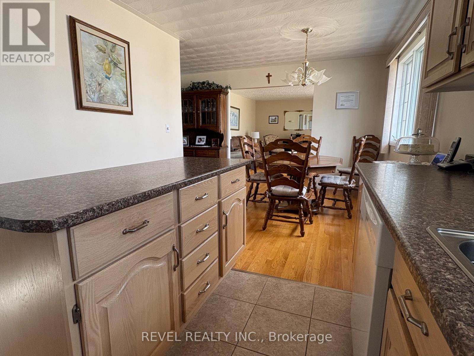 363 Thirteenth Avenue, Cochrane, Ontario  P0L 1C0 - Photo 10 - T13111320