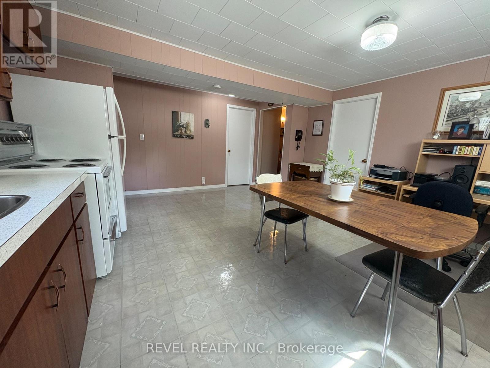 363 Thirteenth Avenue, Cochrane, Ontario  P0L 1C0 - Photo 32 - T13111320