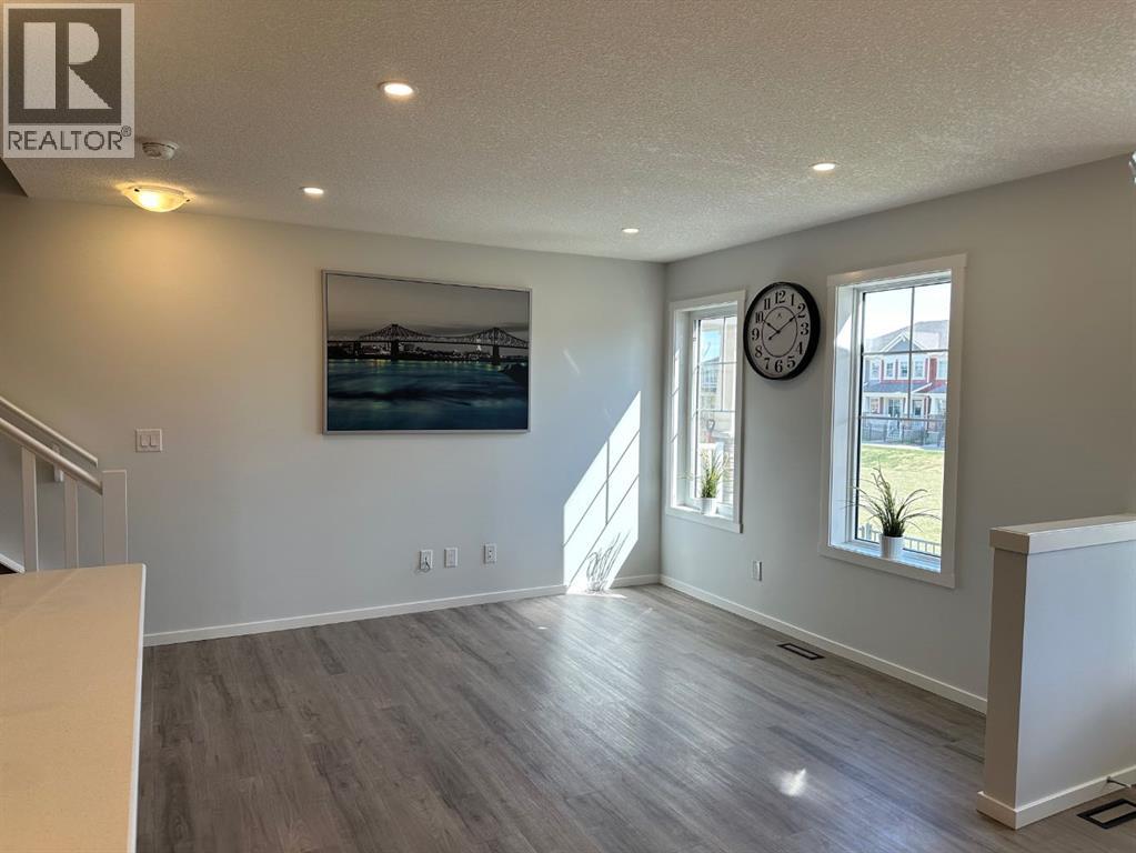 2226 Windbury Greenway Sw, Airdrie, Alberta  T4B 5L2 - Photo 8 - A2305980
