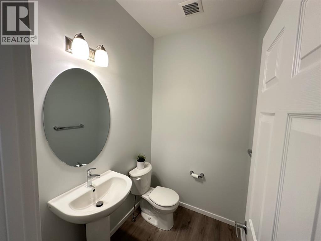 2226 Windbury Greenway Sw, Airdrie, Alberta  T4B 5L2 - Photo 43 - A2305980