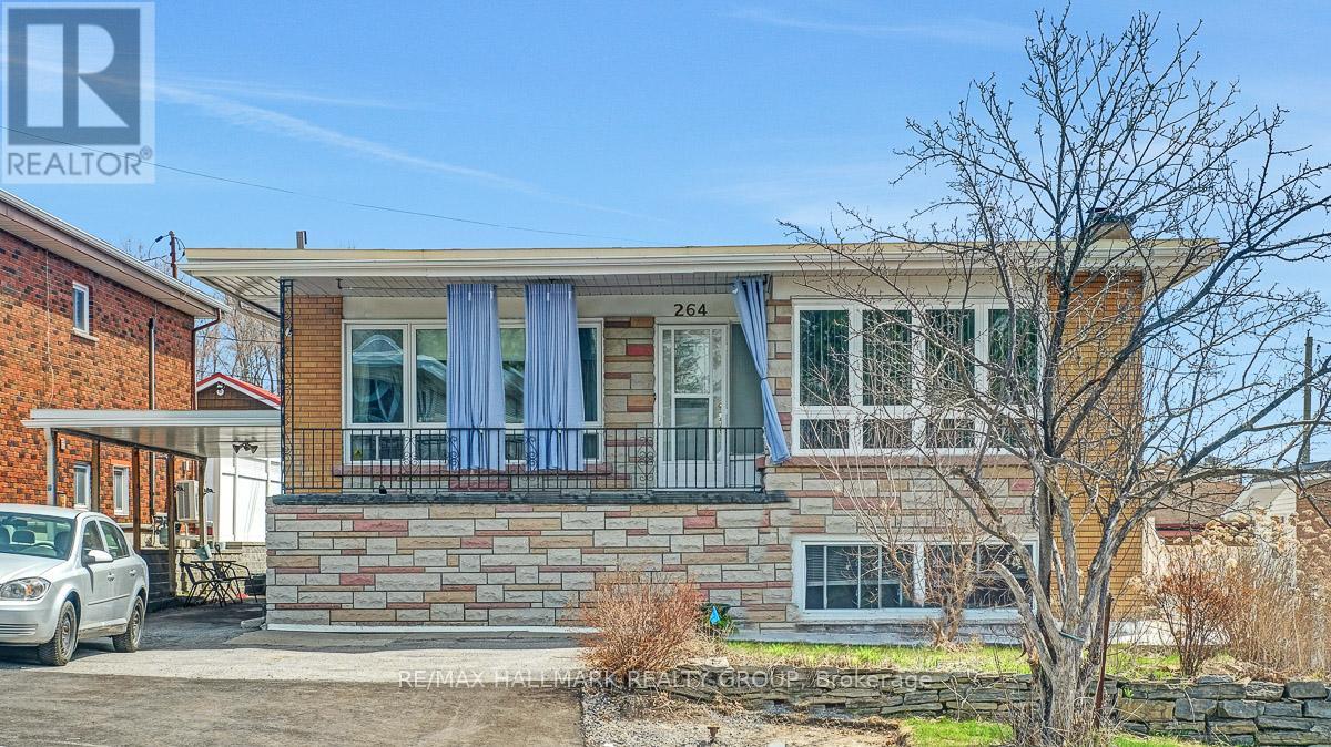 2 - 264 MICHEL CIRCLE, Ottawa, Ontario
