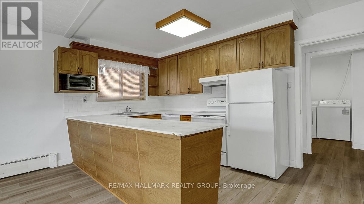 2 - 264 Michel Circle, Ottawa, Ontario  K1L 7P9 - Photo 12 - X13111366