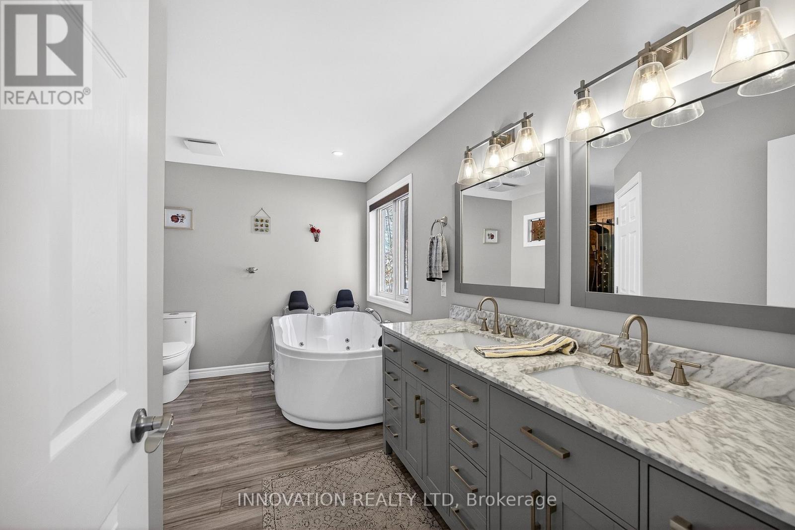 731 Usborne Street, Mcnab/braeside, Ontario  K0A 1G0 - Photo 30 - X13111374