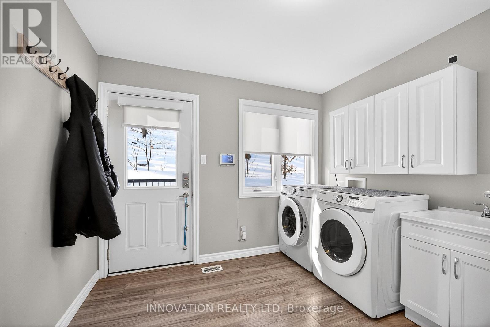 731 Usborne Street, Mcnab/braeside, Ontario  K0A 1G0 - Photo 39 - X13111374