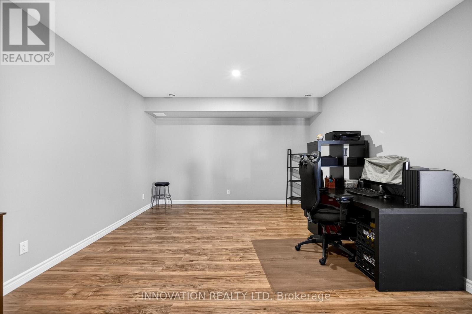 731 Usborne Street, Mcnab/braeside, Ontario  K0A 1G0 - Photo 48 - X13111374