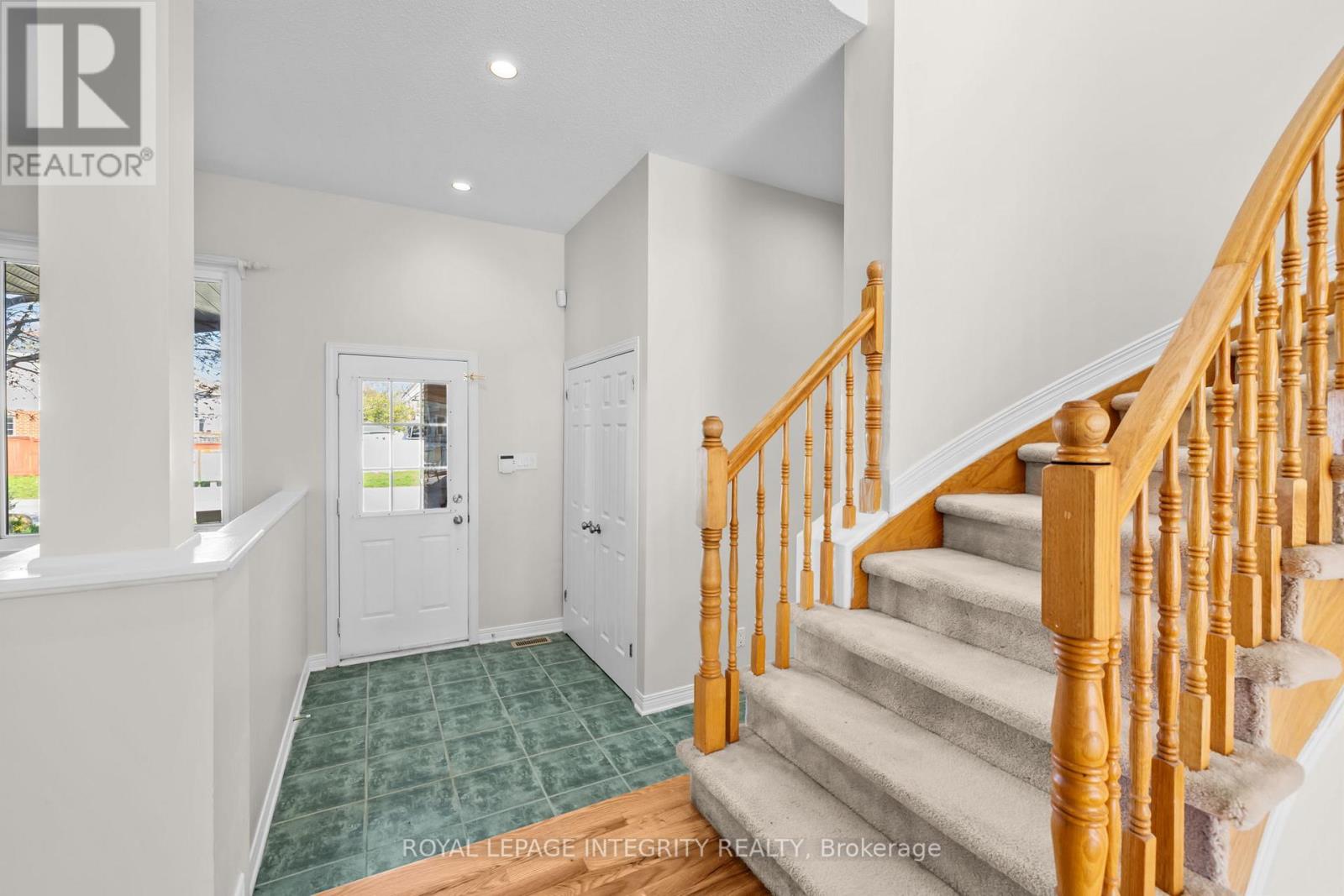 4 Tamarack Place N, Ottawa, Ontario  K2J 4R3 - Photo 3 - X13111438