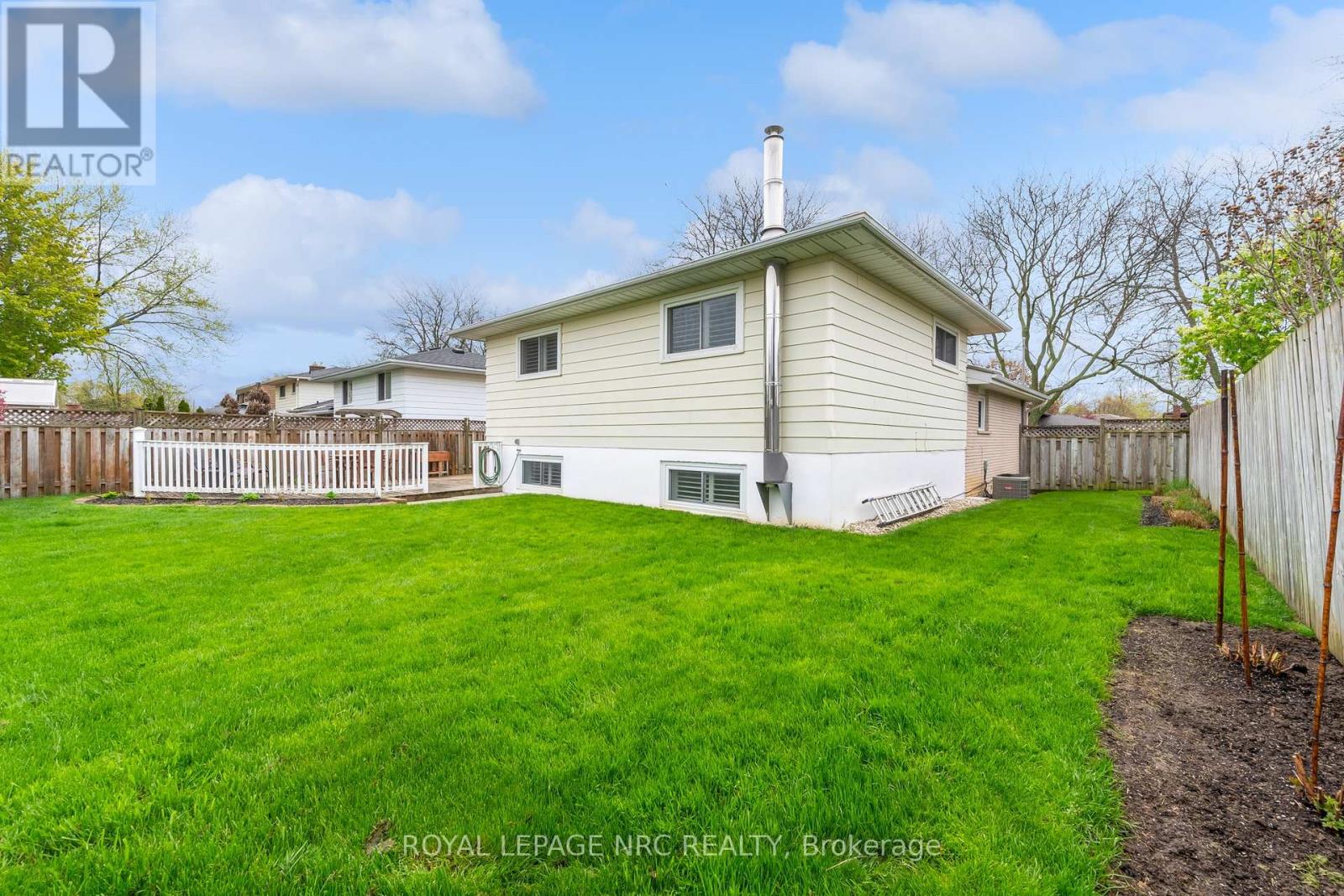 17 Baraniuk Street, St. Catharines, Ontario  L2N 1N4 - Photo 12 - X13111360
