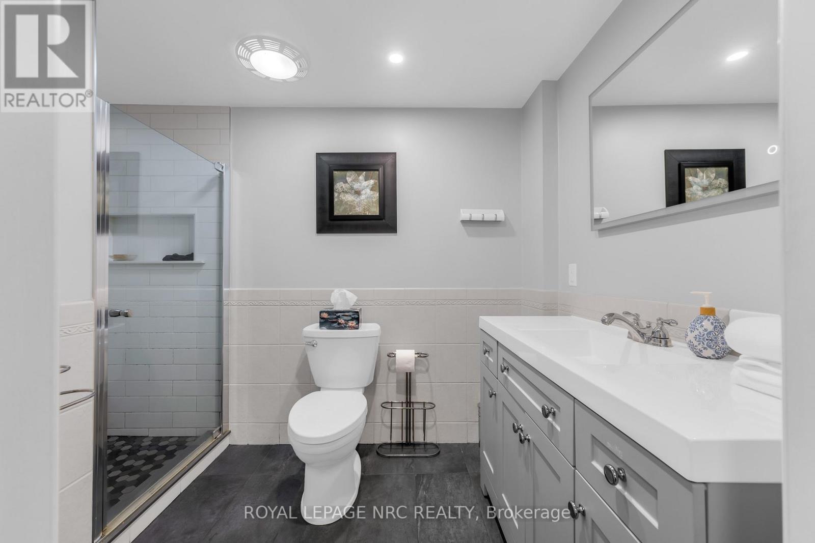 17 Baraniuk Street, St. Catharines, Ontario  L2N 1N4 - Photo 35 - X13111360