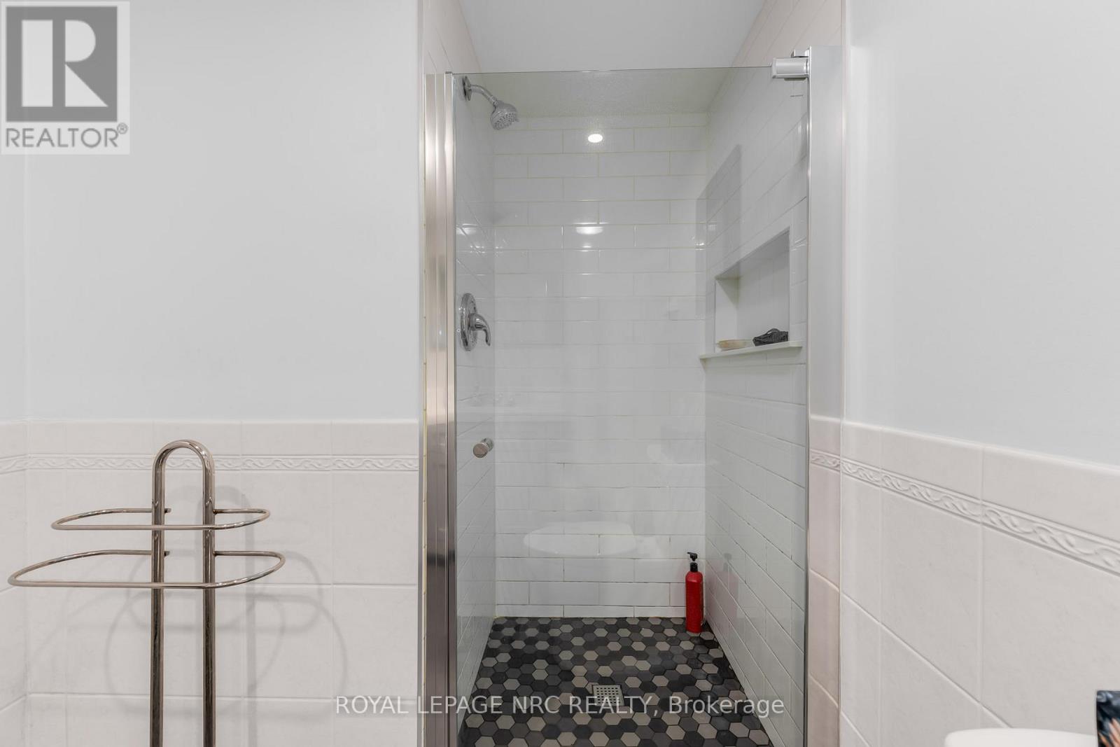 17 Baraniuk Street, St. Catharines, Ontario  L2N 1N4 - Photo 36 - X13111360