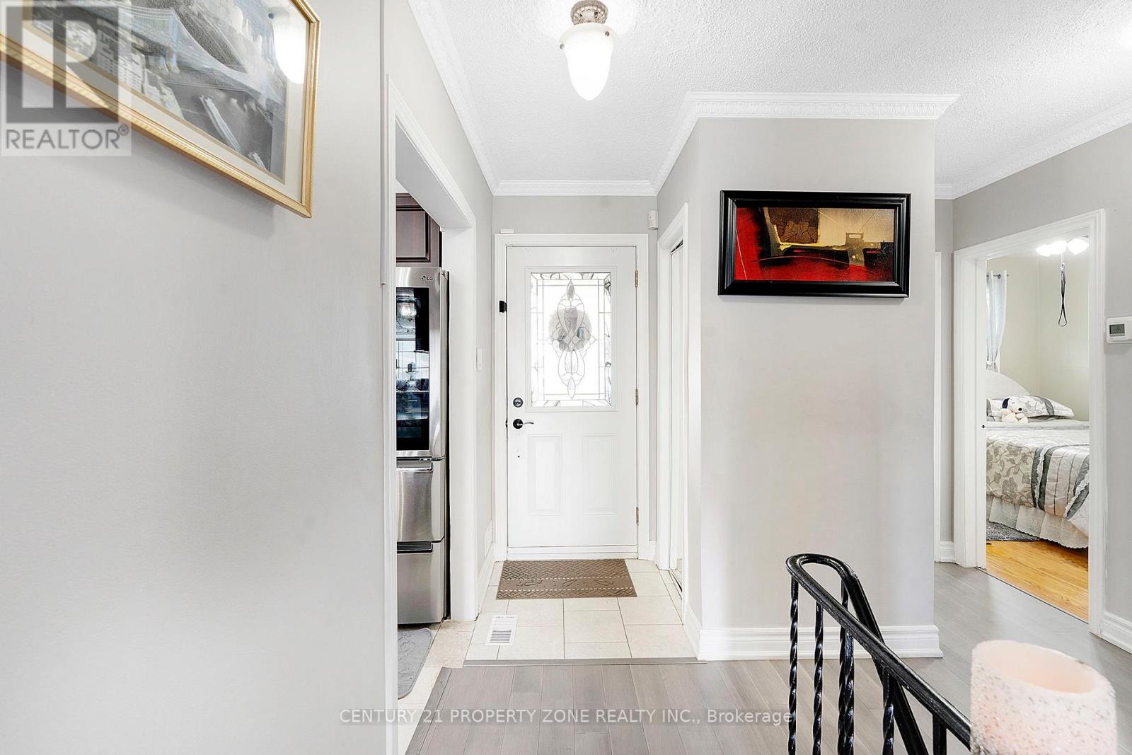 62 Sundance Crescent, Toronto, Ontario M1G 2M2 - Photo 9 - E13090082