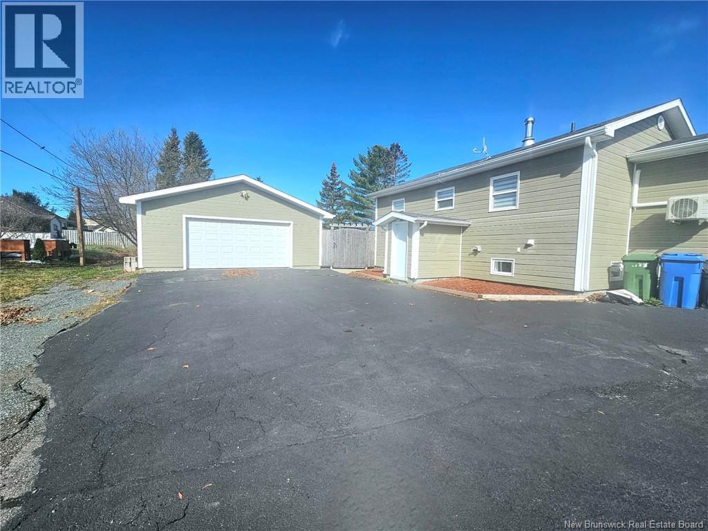 239 Godin, Beresford, New Brunswick  E8K 1T4 - Photo 6 - NB131043