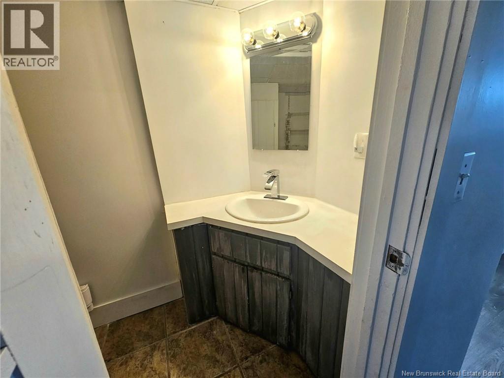239 Godin, Beresford, New Brunswick  E8K 1T4 - Photo 34 - NB131043