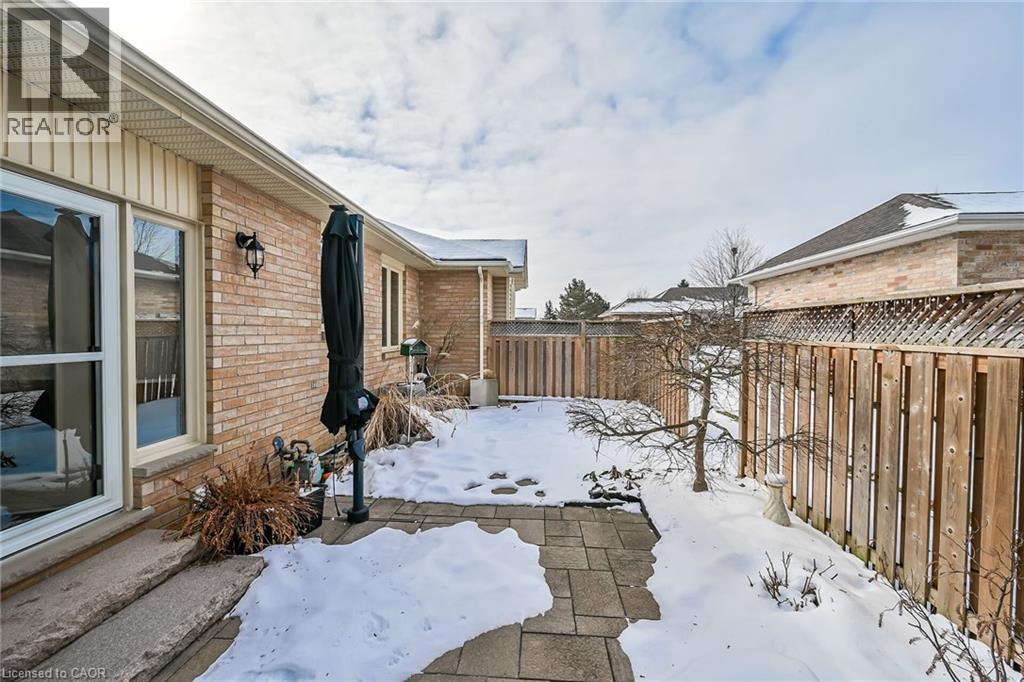 20 Twentyplace Boulevard, Mount Hope, Ontario  L0R 1W0 - Photo 24 - 40806316