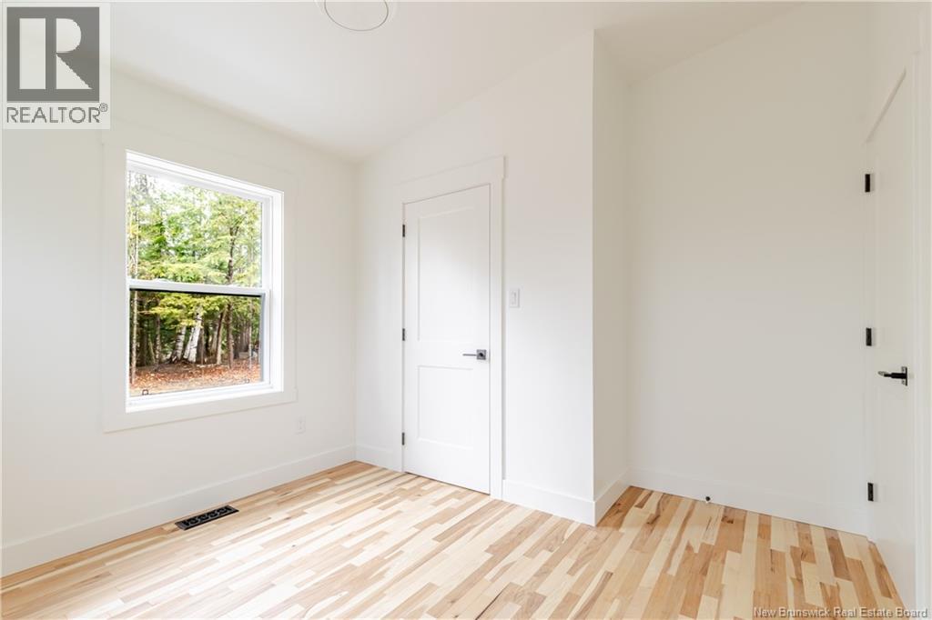 35 Sunset Drive, Nashwaaksis, New Brunswick  E3A 1A1 - Photo 16 - NB137169