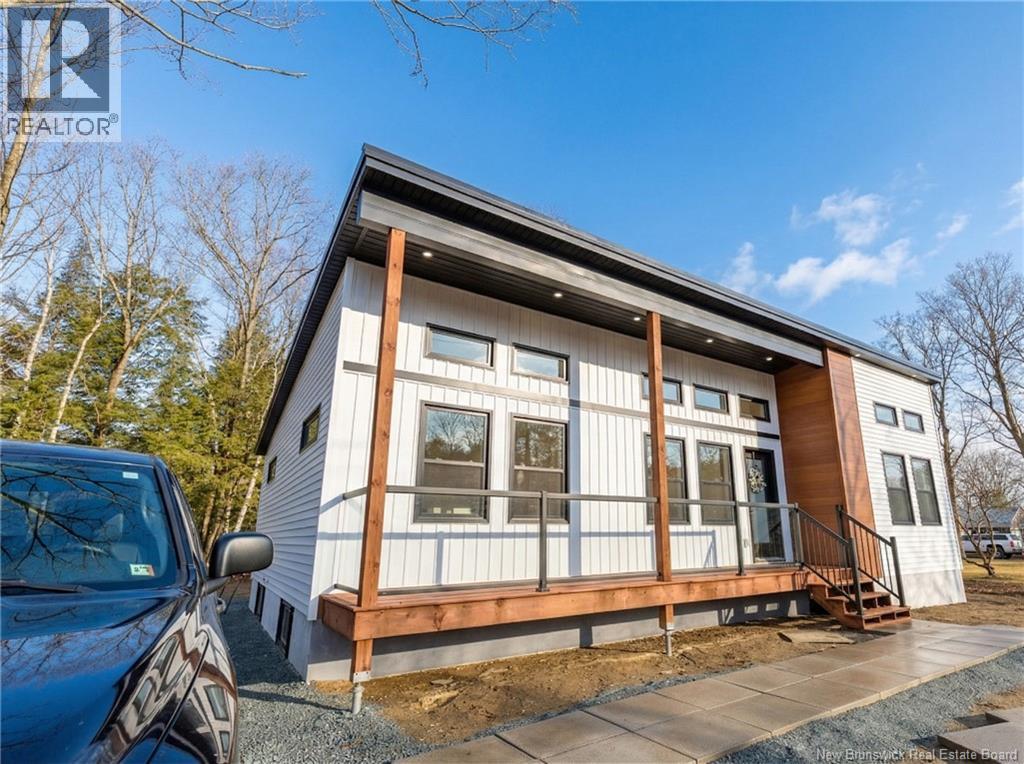 35 Sunset Drive, Nashwaaksis, New Brunswick  E3A 1A1 - Photo 45 - NB137169