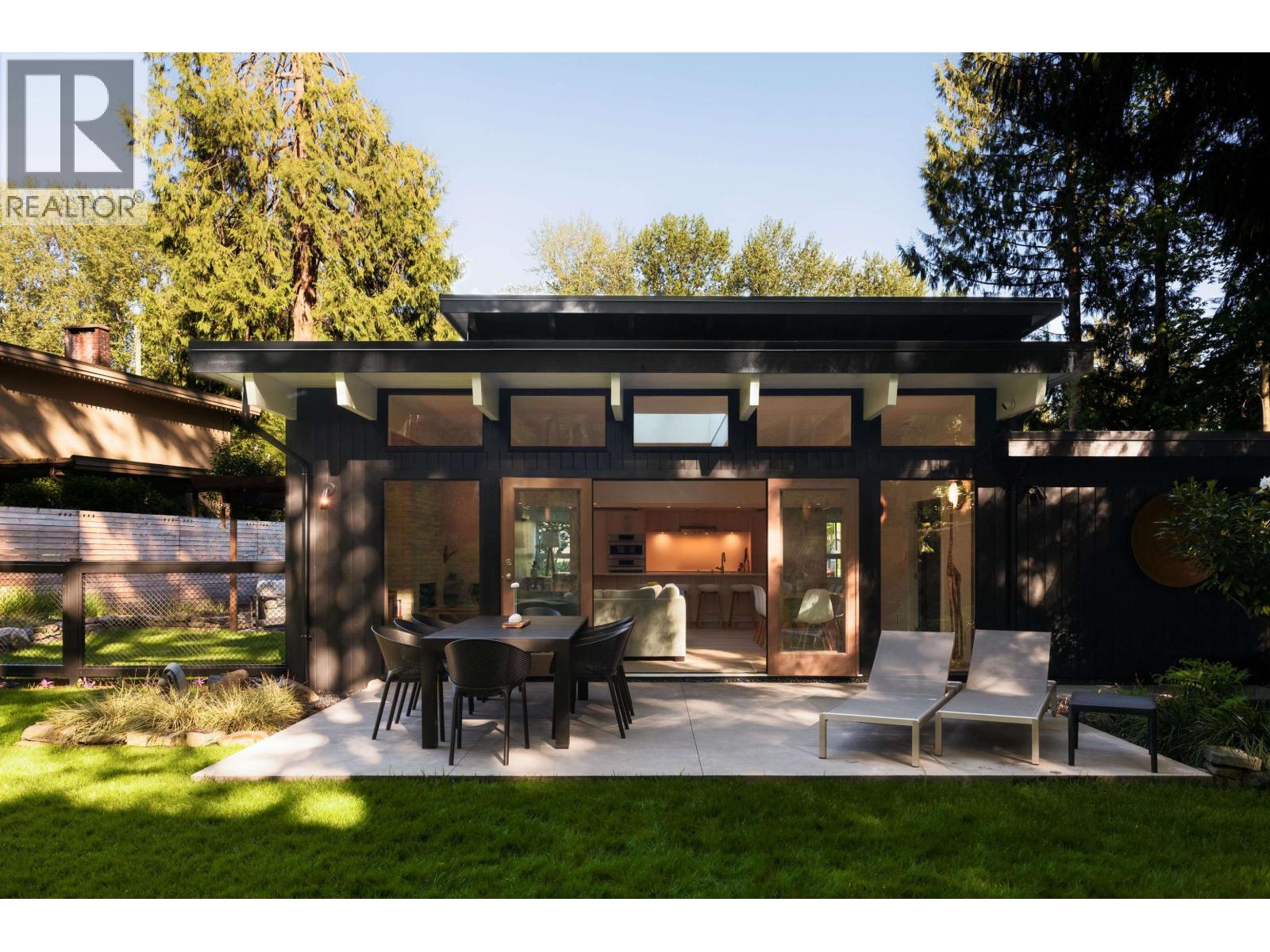3267 Fairmont Road, North Vancouver, British Columbia  V7R 2W7 - Photo 15 - R3121805